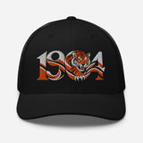 Hull 1904 Tigers Heritage embroidered football trucker cap, black colour, front view