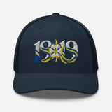 Leeds 1919 White Rose Heritage embroidered football trucker cap, navy colour, front view