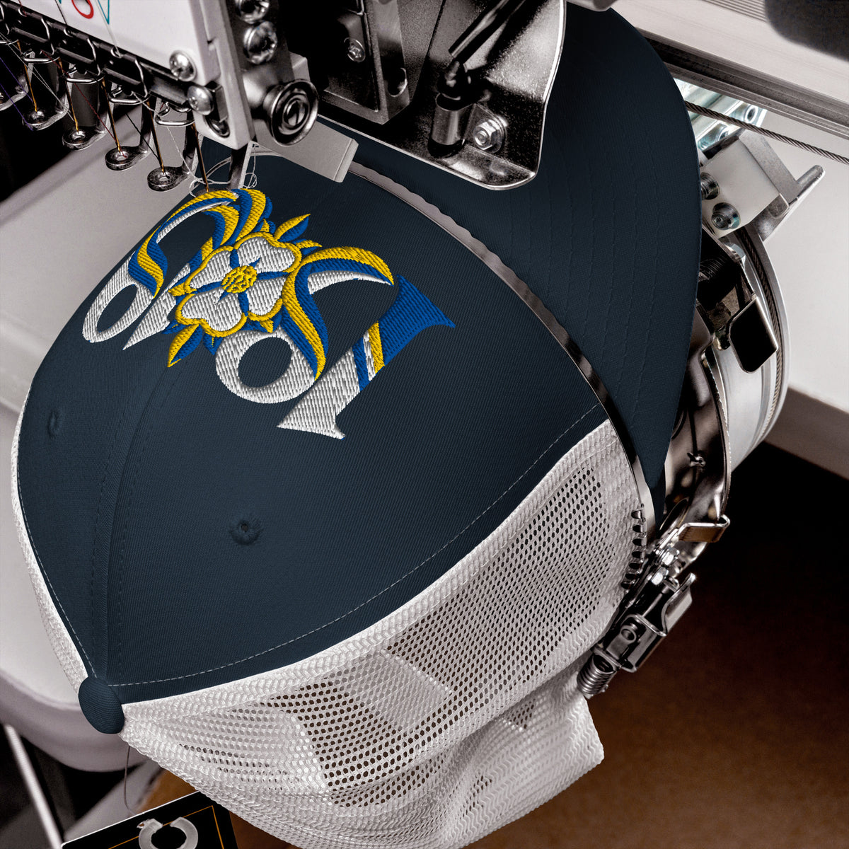 Leeds 1919 White Rose Heritage embroidered football trucker cap, navy white colour, front view
