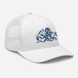 Chelsea 1905 Heritage Lion embroidered football trucker cap, white colour, right-front view