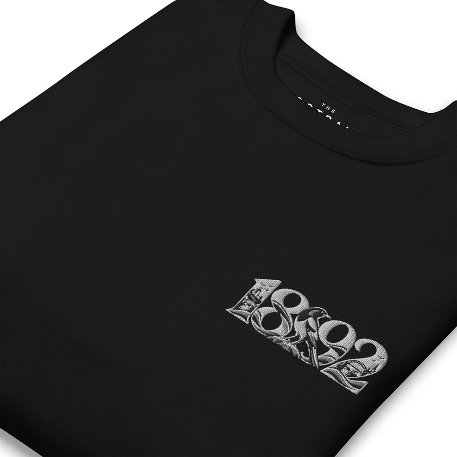 Newcastle United 1892 Heritage Magpie Embroidered Football Sweatshirt